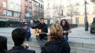 LeKlein -  Ouch!! (A guitarra)