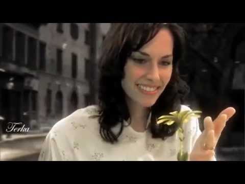 Dubrovački Trubaduri - Najljepši si cvijet u vrtu punom ruža..