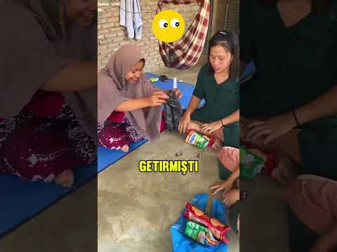 Three girls gave each other gifts! 🎁👧