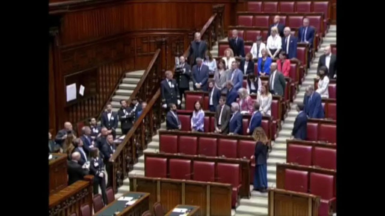 Una targa in memoria di Matteotti in Aula alla Camera sul suo scranno, ecco lo scoprimento