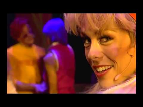 Winx on Tour Liedje 5 Kom Geef Mij Je Hand