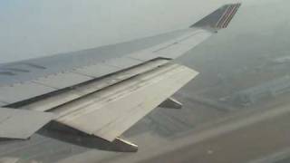 preview picture of video 'Asiana 747-400 takeoff from Incheon'