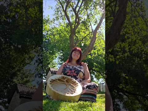 【神の仕事を続ける】ベルギーでshamanとしてヒーリングや教育を行うステラStellaさん。shamanism を生きて体現しています。献身的で筋の通った生き方が素敵。ブリュッセルから車で約１時間