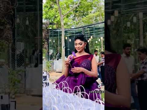 එයාගේ අලුත්ම බිස්නස් එක🥰❤නිල්මානෙල් මලෙන්💙#nayomi#actress#bisness#nilmanel #flowers