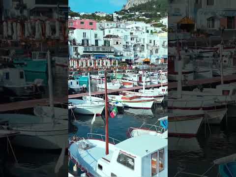 Marina Grande em Capri, Itália