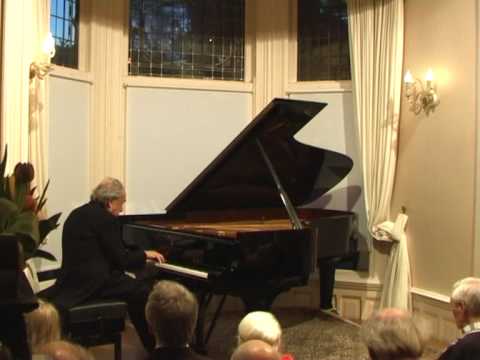 Paul BaduraSkoda - Frank Martin - Acht Preludes