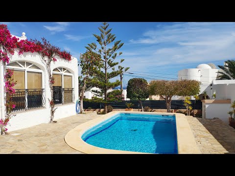 Beach Villa for Sale in Mojacar Playa, Almería | VL743 @RMBSpainProperty