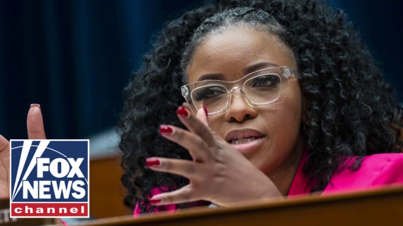 Crockett weighing Senate run, announcement could come Monday