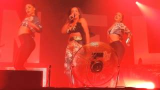 Amel Bent en concert à Lille le 12.10.14 - LA LIONNE SAIGNE &#39; #BARRIERESSESSIONS