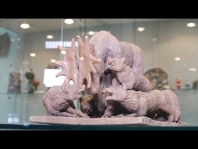 Выставка «Возрождаю» открылась в художественном центре Ангарска