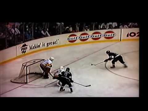 1989: Wayne Gretzky's Hat Trick vs Mario Lemieux