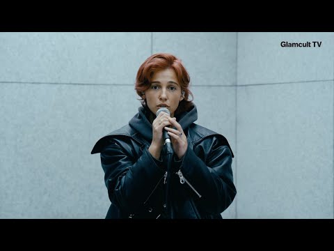 GLAMCULT TV and Naomi Scott