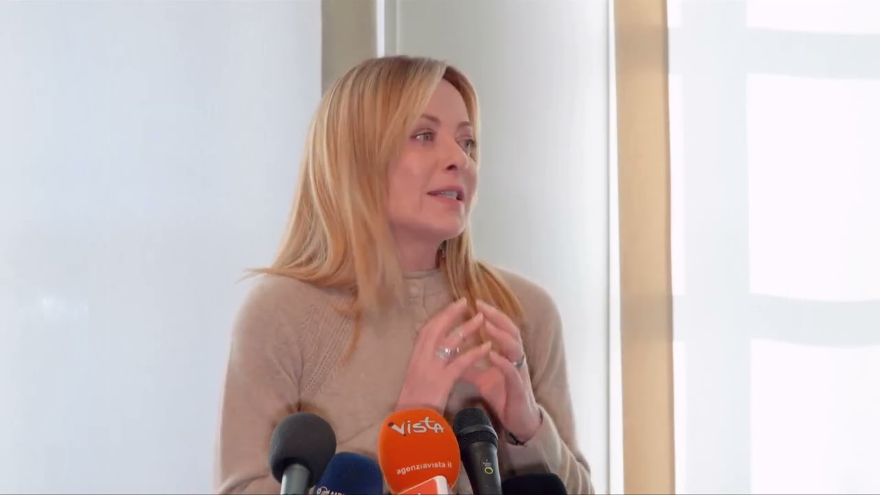 GIORGIA MELONI: “GROENLANDIA QUESTIONE POLITICA, IMPROBABILE UN INTERVENTO MILITARE USA”