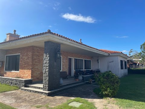 Video de YouTube - Casa en Venta de 4 dormitorios con Piscina y Garage en Atlántida, Canelones
