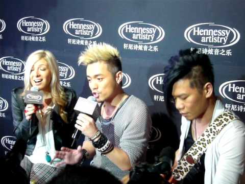 Laura Simone, Van Yi Chen (Van Fan 范逸臣) and 黃冠龍 - Hennessy Artistry Press Conference