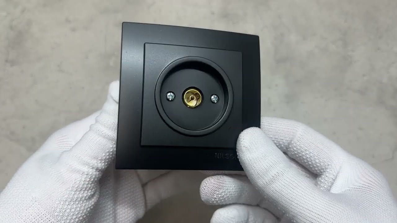 Розетка концевая телевизионная NILSON Touran черная матовая 24381029