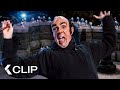 El Mayor Ataque De Los Pitufos A Gargamel LOS PITUFOS Clip 2011