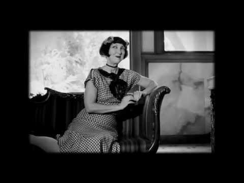 Janet Klein & Her Parlor Boys - Under The Moon (Official Music Video)