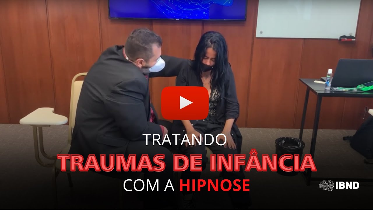 Tratando traumas da infância com a hipnose