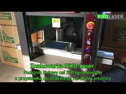 Znakowarka Pixo Laser z obudową 1-klasy bezpieczeństwa, z podajnikiem osi X oraz obrotnicą.