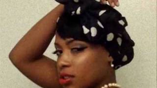 Vintage 1950's Inspired Pin Up Makeup Tutorial