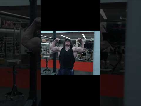 @sam_sulek day 37 fall cut arms #bodybuilding #samsulek #fitness #fyp