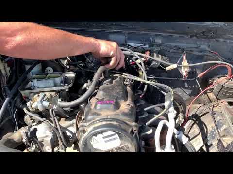 a4758 - Suzuki Sierra Engine Start Up