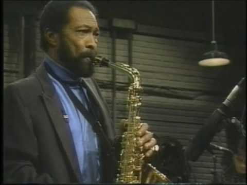 Hank Crawford playing "The Peeper" on Night Music