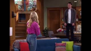 Beth Behrs in jeans 01