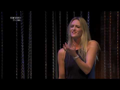 L'Arpeggiata - Music For A While