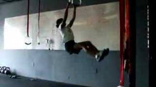 Joan gets her first pullup