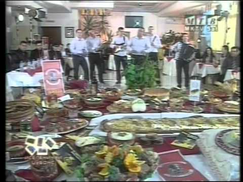 Fokus Band - Kazi Mi Todoricki Iselenicki Dzuboks vo restoran Moskva 12 03 2011.mpg