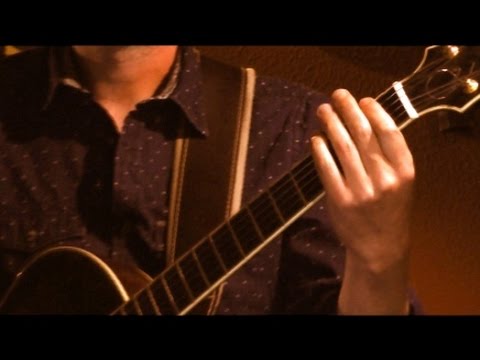 Chico Buarque - A violeira - (By Flickin' Through)