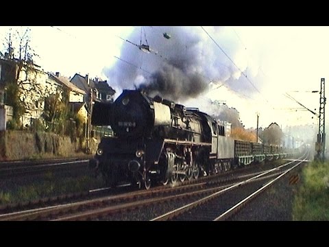Zu viel Druck im Kessel - Dampflok 50 3610 mit schwerem Güterzug beim Siegerland-Plandampf