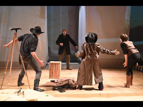 Winnetou eins bis drei und am Ende stirbt Karl May