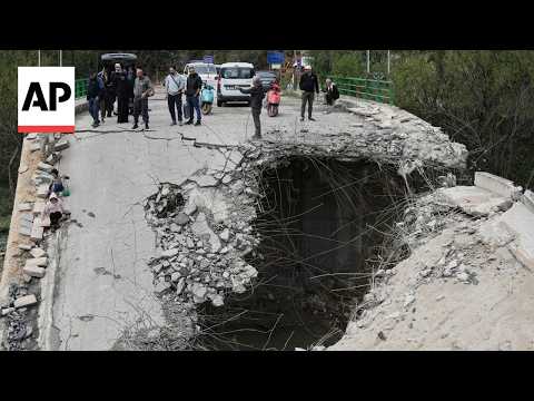Video Thumbnail: Lebanese army fills riverbeds and opens some roads in south to replace destroyed bridges