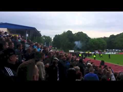 Hansa Rostock Platzsturm in Neustrelitz (29.05.2013)