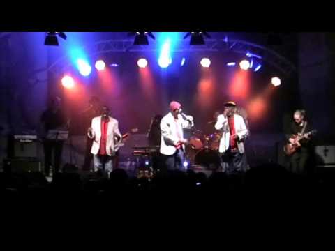The Tennors with The Magic Touch - "Massie Massa" LIVE @ This is Ska 2014
