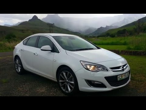 Opel Astra J: Detailed and Comprehensive Interior Cleaning