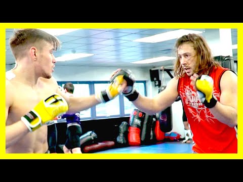 From Cage Fighting to MMA: Ashleigh Grimshaw Documentary (Part 1)