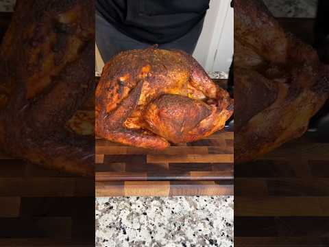 Whole Smoked Turkey for Thanksgiving #texasbbq #smokedturkey #turkey #pelletgrill