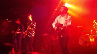 Young Rebel Set "Show Your Feathers And Run" (Live in Hamburg)