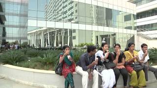 preview picture of video 'Corporate Social Responsibility - Azim Premji Foundation in India'