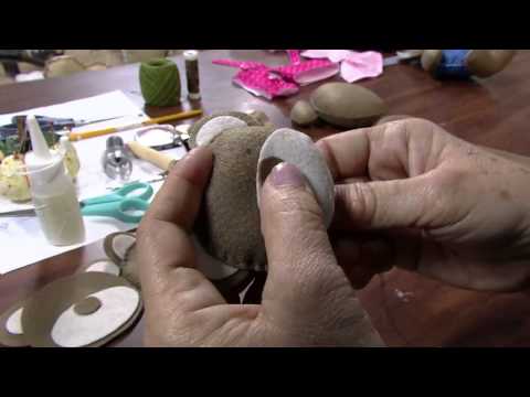 Mulher.com 27/03/2013 Carmen Silva - Urso em feltro Parte 1