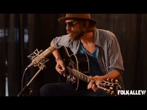 Folk Alley Sessions: Todd Snider - "Too Soon To Tell"