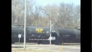 preview picture of video '5th st Oakland Nebraska Railroad Crossing Bnsf'