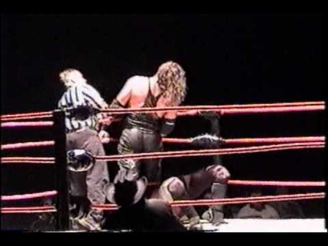 Bobby Roode vs Kowboy Mike Hughes - October 20th 2001