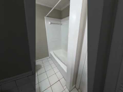 For Rent: Spacious 4-Bedroom Home at 985 Pineland Avenue, Hinesville, GA 31313 property video