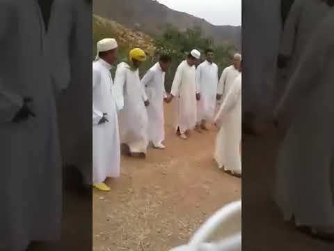 ahwach li lmrhom mhnd blhsn lah irhmo iarb