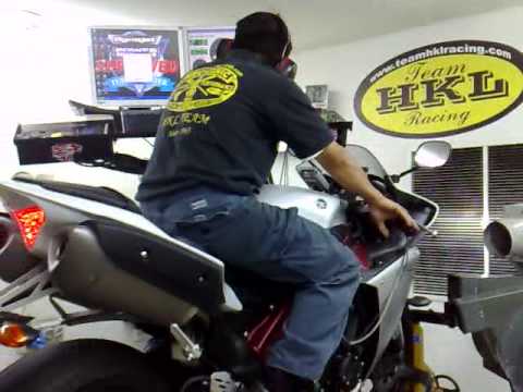 YAMAHA R1 2009 Model DYNO Break-In(SINGAPORE)Team HKL(www.teamhklracing.com)